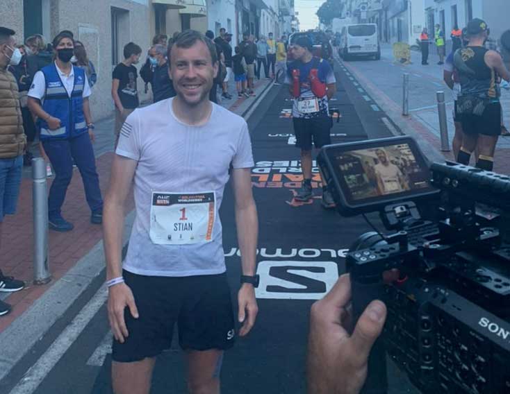 Stian før start, Golden Trail World Series finale, El Hierro, Spania, 16. oktober 2021